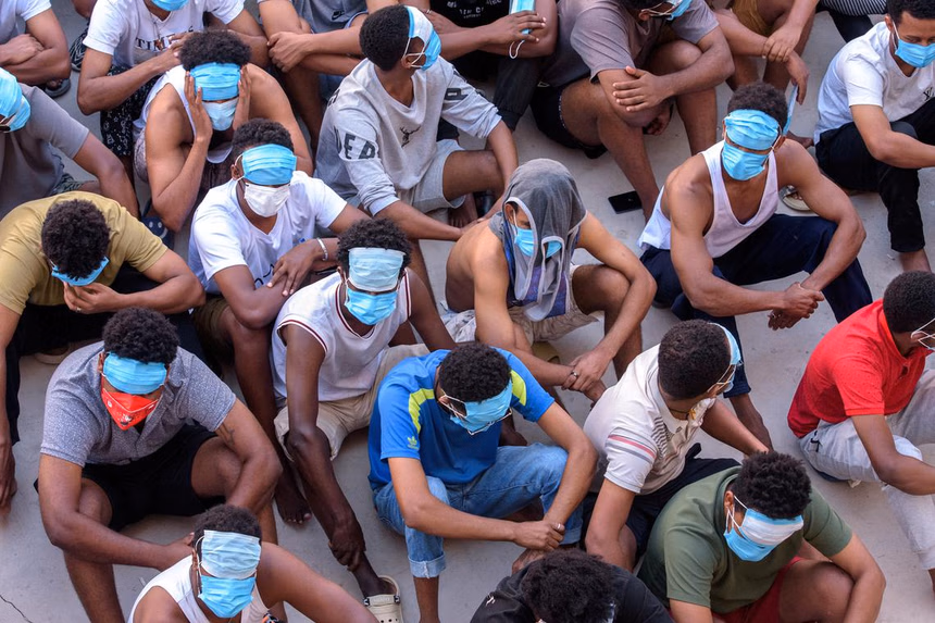 “Tôi quá sợ hãi để chạy trốn