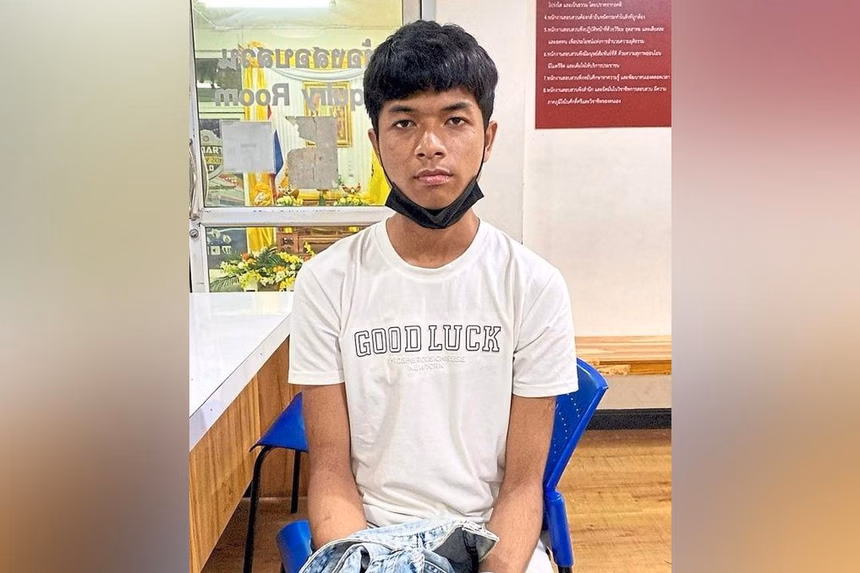 “Tôi quá sợ hãi để chạy trốn