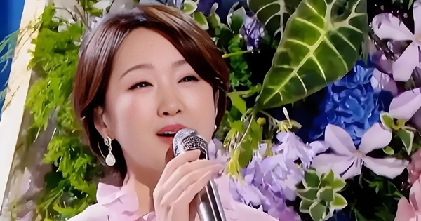 Nhan sắc khiến cả showbiz mê mẩn: Nhìn trạng thái của người đẹp 54 tuổi thế này thì còn ai sợ tuổi trung niên nữa chứ 29 Nhan sắc khiến cả showbiz mê mẩn: Nhìn trạng thái của người đẹp 54 tuổi thế này thì còn ai sợ tuổi trung niên nữa chứ 0f90c98tplv tt origin webgif 17603429985221797992002 111 0 1403 2068 crop 1760343015749887166650 1760348033543 17603480338267 0 0 400 764 crop 1760348098259711795277jpeg