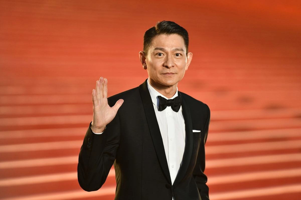 10 nam diễn viên giàu nhất Trung Quốc 2025: Vương Nhất Bác xếp sau Tiêu Chiến, hạng 1 cả đời vô địch thiên hạ- Ảnh 10. 10 nam diễn viên giàu nhất Trung Quốc 2025: Vương Nhất Bác xếp sau Tiêu Chiến, hạng 1 cả đời vô địch thiên hạ- Ảnh 10.