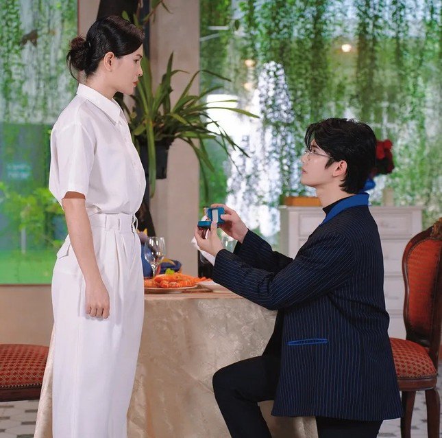 1-1735805196-921-width645height638 Khán giả phẫn nộ phim rác có nội dung người giàu nhất Việt Nam giả danh lao công - 1