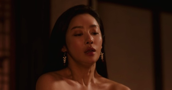 Bí mật cảnh nóng gây sốc nhất phim Hàn hiện tại, nữ chính có hành động bạo chưa từng thấy 1 1736591030881 1736591031300746501745 0 0 335 640 crop 17365911729222069995309jpg