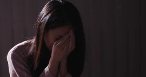 Mượn laptop 1 phút, cô gái sốc cả đời: Bộ mặt đáng sợ của bạn trai bị phơi bày- Ảnh 2. Mượn laptop 1 phút, cô gái sốc cả đời: Bộ mặt đáng sợ của bạn trai bị phơi bày- Ảnh 2.