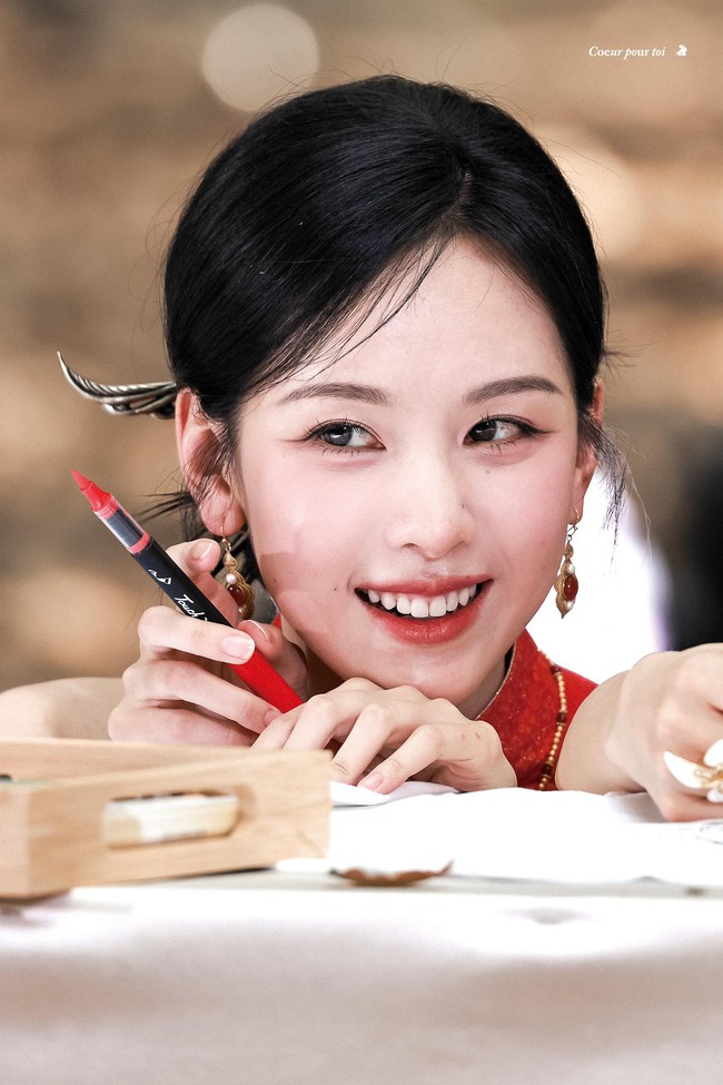 Mỹ nhân Trung Quốc tuyên truyền phim mới mà đẹp chấn động: Quốc sắc thiên hương, bạch nguyệt quang trong truyền thuyết- Ảnh 3.