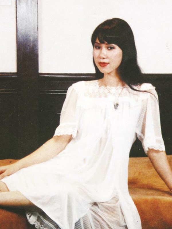 Á hậu duy nhất mặc áo vá đi thi Hoa hậu Việt Nam: Cuộc sống bí ẩn, rất kín tiếng- Ảnh 2. Á hậu duy nhất mặc áo vá đi thi Hoa hậu Việt Nam: Cuộc sống bí ẩn, rất kín tiếng- Ảnh 2.