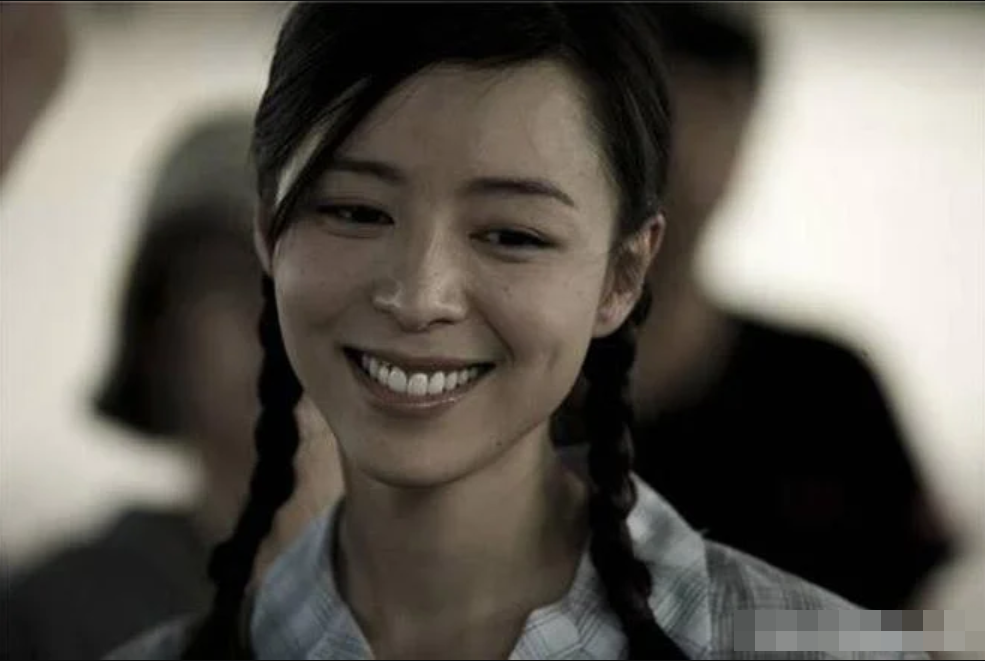 10 nữ thần mặt mộc đẹp nhất Trung Quốc: Triệu Lệ Dĩnh bét bảng, hạng 1 đẹp hơn cả Lưu Diệc Phi- Ảnh 5.