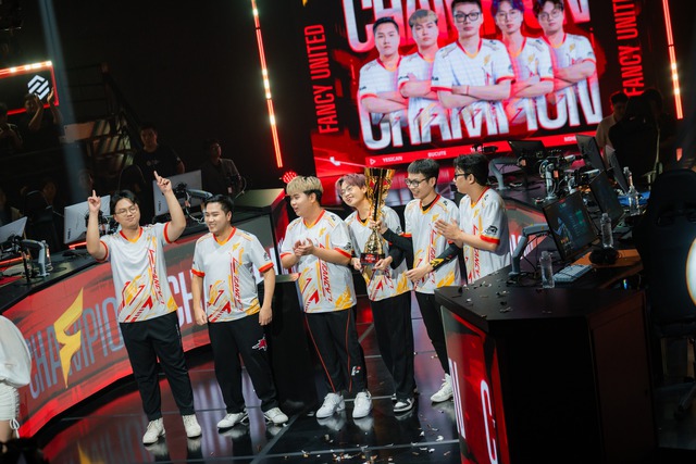 Fancy United Esports lên ngôi tại sân khấu ON LAN đầu tiên của ON Live VALORANT Series- Ảnh 1. Fancy United Esports lên ngôi tại sân khấu ON LAN đầu tiên của ON Live VALORANT Series- Ảnh 1.