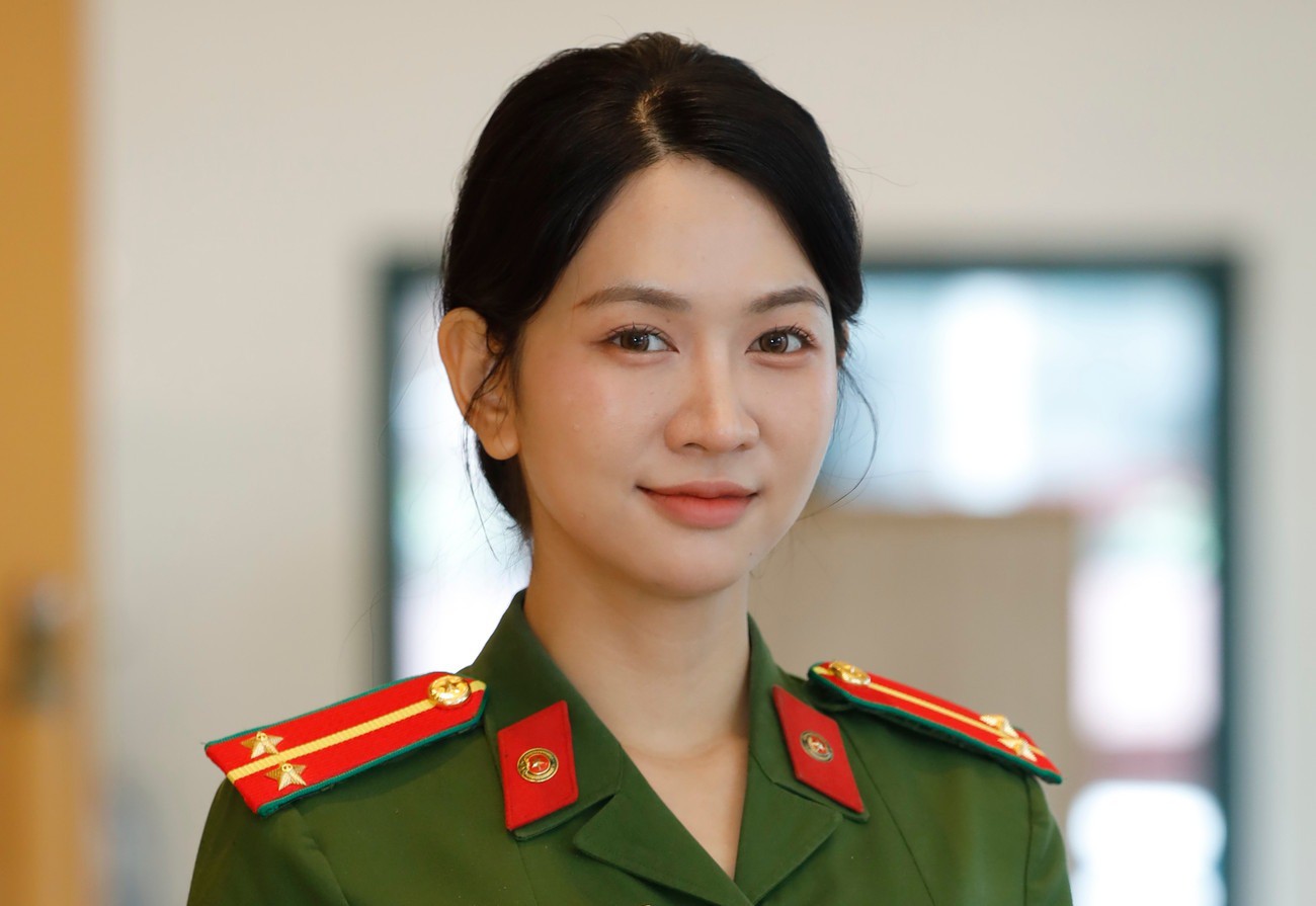 Phim Việt giờ vàng đề cập chuyện sáp nhập, tinh giản, bán hàng giả, thực phẩm bẩn - 3