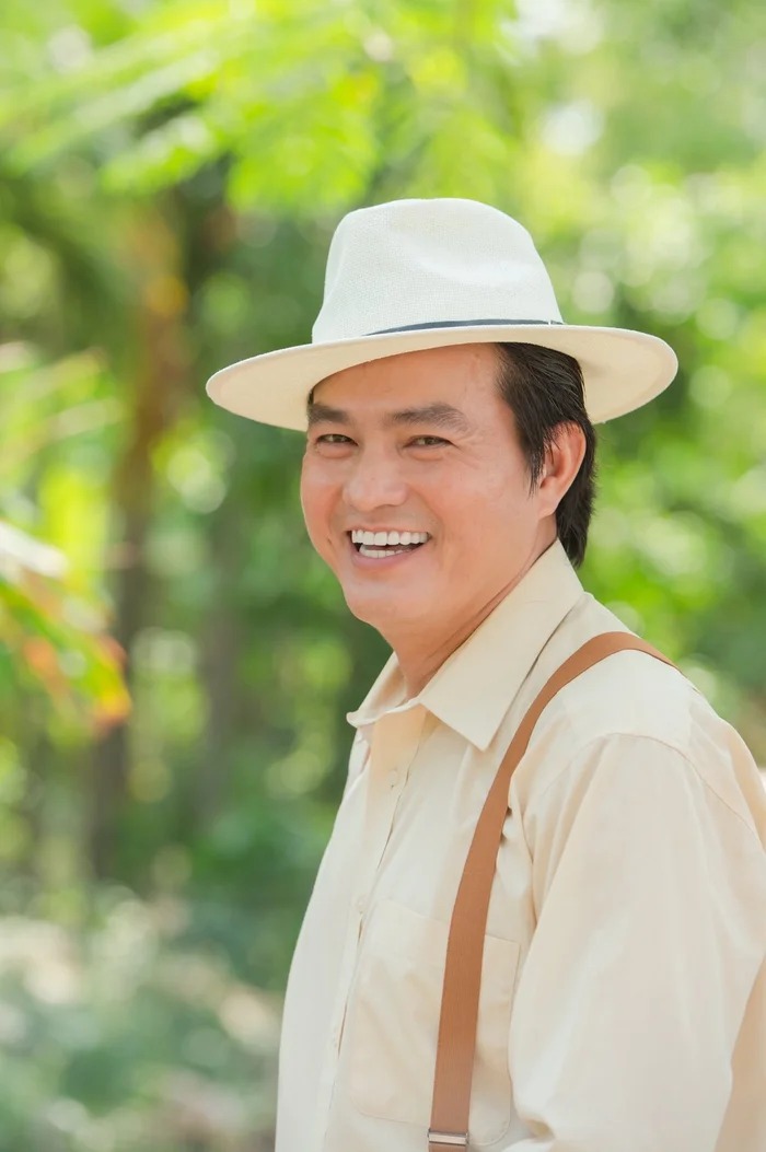 Vợ chồng sao nam Vbiz cưới nhau 9 năm mới mang bầu, tình cảm mặn nồng ai cũng ngưỡng mộ- Ảnh 1.