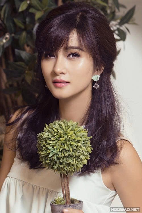 Nữ NSƯT làm mẹ đơn thân từ năm 21 tuổi, sở hữu nhà mặt tiền quận 1, U40 vẫn xinh đẹp ngỡ ngàng- Ảnh 1. Nữ NSƯT làm mẹ đơn thân từ năm 21 tuổi, sở hữu nhà mặt tiền quận 1, U40 vẫn xinh đẹp ngỡ ngàng- Ảnh 1.