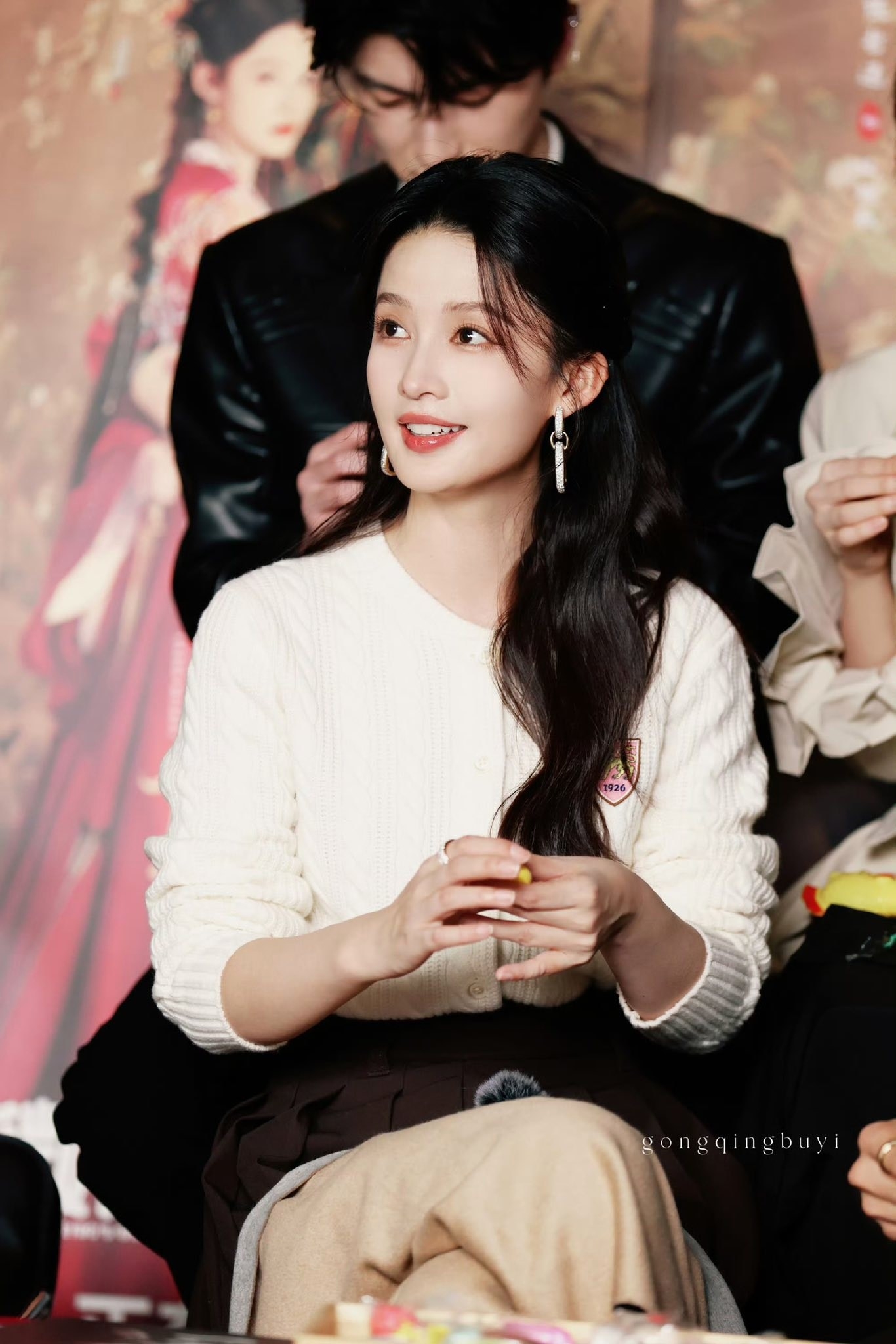 Trung Quốc 1,4 tỷ người có đúng 1 mỹ nhân đẹp như hoa hồng trắng giữa sa mạc: Visual tuyệt tác không gì sánh nổi- Ảnh 5.