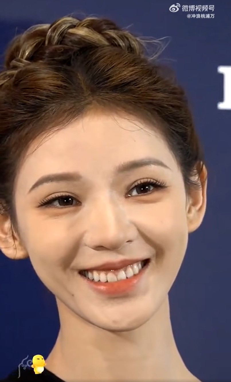 Để minh tinh này dạy bạn đánh vần 2 từ mỹ nhân: Căng mắt tìm không ra khuyết điểm, cả mặt toàn tinh hoa- Ảnh 2.