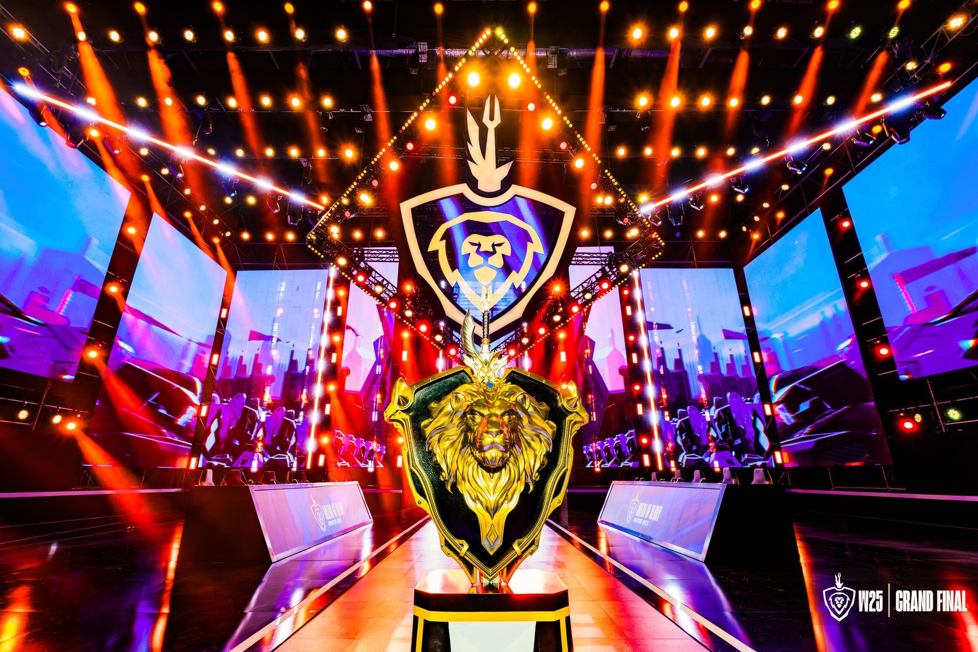 4 năm chờ đợi, FPT Flash cuối cùng cũng đã có được chiếc cúp vô địch ĐTDV- Ảnh 1.