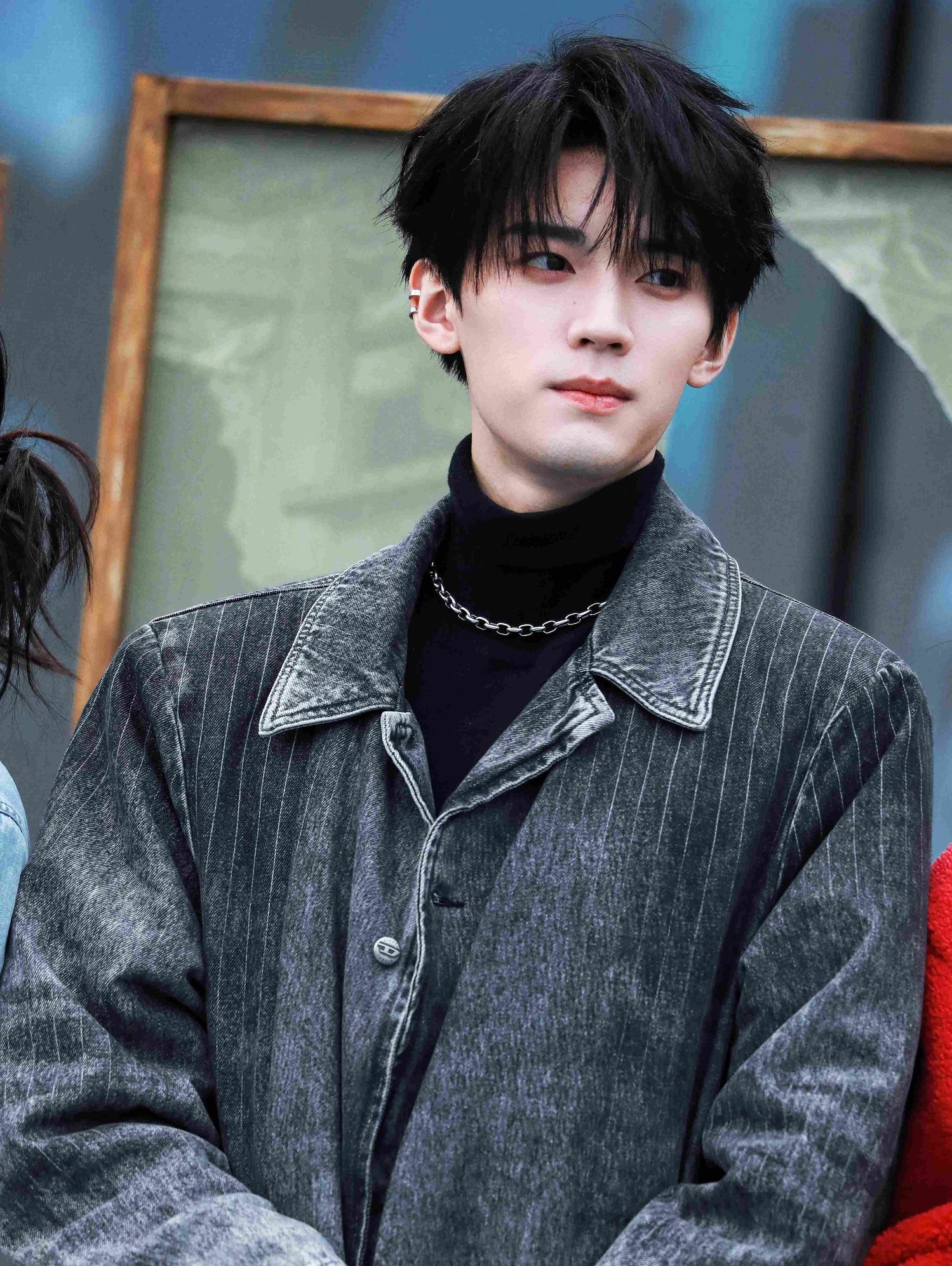 Mỹ nam cứ chơi với ai là đâm sau lưng người đấy: 7749 phốt vẫn sống khỏe, tất cả nhờ nhan sắc như tranh vẽ- Ảnh 1. Mỹ nam cứ chơi với ai là đâm sau lưng người đấy: 7749 phốt vẫn sống khỏe, tất cả nhờ nhan sắc như tranh vẽ- Ảnh 1.