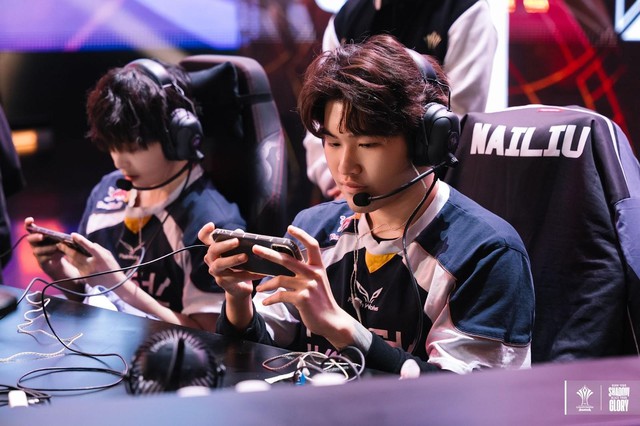 Full Sense trở thành tân vương AIC 2025, hạ gục