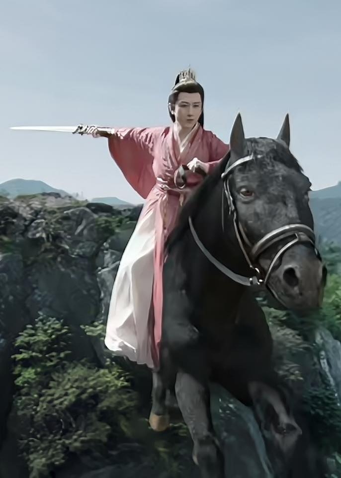 Đến lạy ai cho nam diễn viên này lên sóng: Visual thảm hoạ không biết trai hay gái, chỉ muốn tắt tivi ngay và luôn- Ảnh 3.