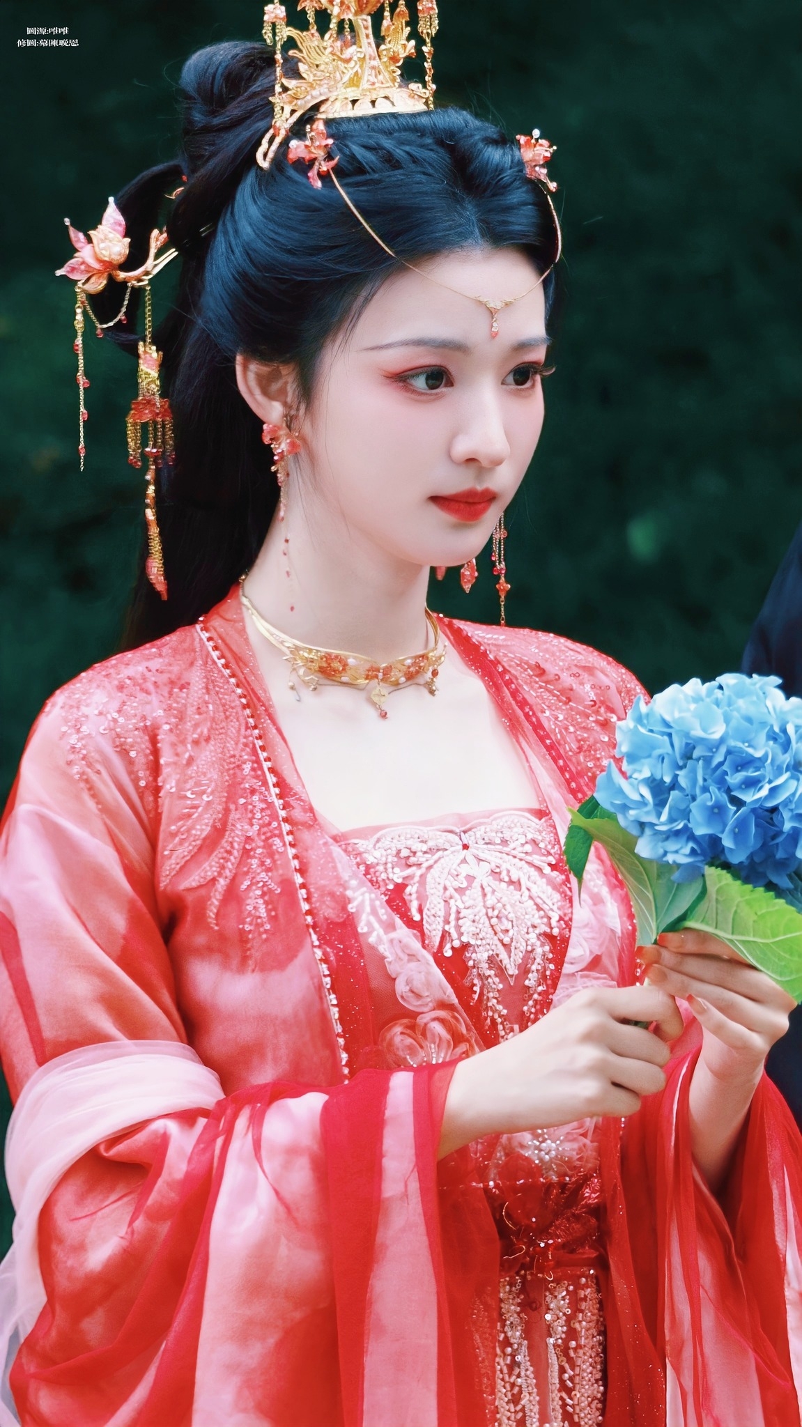 Xem phim Trung Quốc này còn sướng hơn bắt được vàng: Cả cõi mạng dán mắt vào nữ chính, sao có người đẹp thế hả trời- Ảnh 9. Xem phim Trung Quốc này còn sướng hơn bắt được vàng: Cả cõi mạng dán mắt vào nữ chính, sao có người đẹp thế hả trời- Ảnh 9.