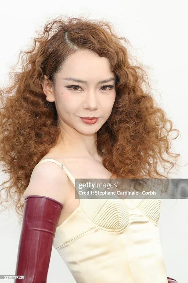 Xin thề không bao giờ dám khen mỹ nhân này nữa: Lên phim vạn người mê ngoài đời triệu người chê, 360 độ toàn góc chết- Ảnh 1. Xin thề không bao giờ dám khen mỹ nhân này nữa: Lên phim vạn người mê ngoài đời triệu người chê, 360 độ toàn góc chết- Ảnh 1.