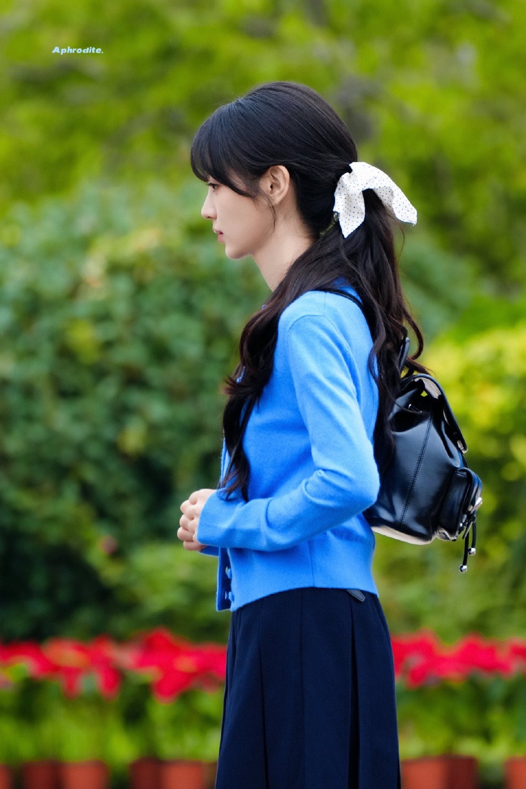 Không thể ngừng mê mỹ nhân có vẻ đẹp như nắng chiếu vào tim: Visual cỡ này ai làm lại, lưu ảnh cả cháy bộ nhớ- Ảnh 2.