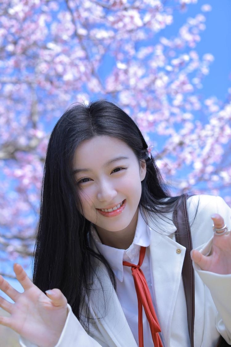 Đừng ai cho mỹ nhân này tồn tại ở showbiz nữa: Vô ơn coi thường khán giả, xứng đáng flop 100 năm- Ảnh 4.