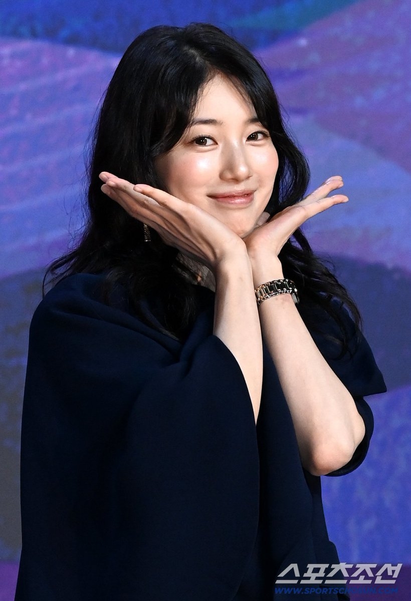 Thiên sứ ở đâu lạc xuống trần gian thế này hả trời: Mọi đường nét đều đẹp hoàn mỹ, cao quý đến từng hơi thở- Ảnh 4.