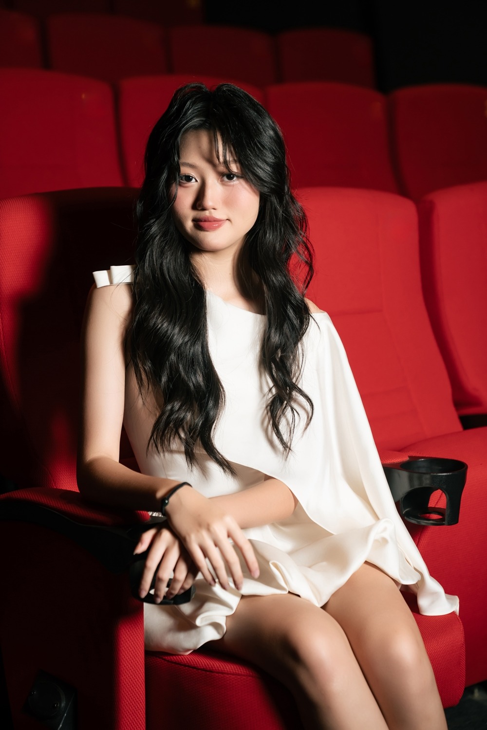 Ảnh hậu trẻ nhất Việt Nam dậy thì ngoạn mục sau 6 năm, chân dài miên man xuất hiện ở đâu sáng bừng ở đó- Ảnh 7. Ảnh hậu trẻ nhất Việt Nam dậy thì ngoạn mục sau 6 năm, chân dài miên man xuất hiện ở đâu sáng bừng ở đó- Ảnh 7.