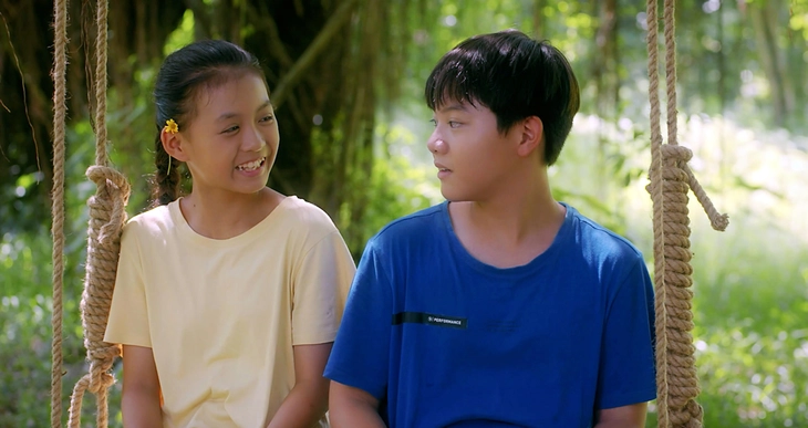 24 năm mới lại có 1 phim Việt hay như Hoa Cỏ May: Dàn cast diễn đỉnh xuất thần, vừa xem vừa sợ hết- Ảnh 5. 24 năm mới lại có 1 phim Việt hay như Hoa Cỏ May: Dàn cast diễn đỉnh xuất thần, vừa xem vừa sợ hết- Ảnh 5.