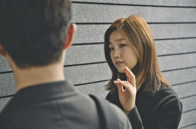 Phim 18+ Hàn Quốc hay nhất thế kỷ 21: Nữ chính đã đẹp còn hot rần rần, xem 3 lần vẫn không chán- Ảnh 11.