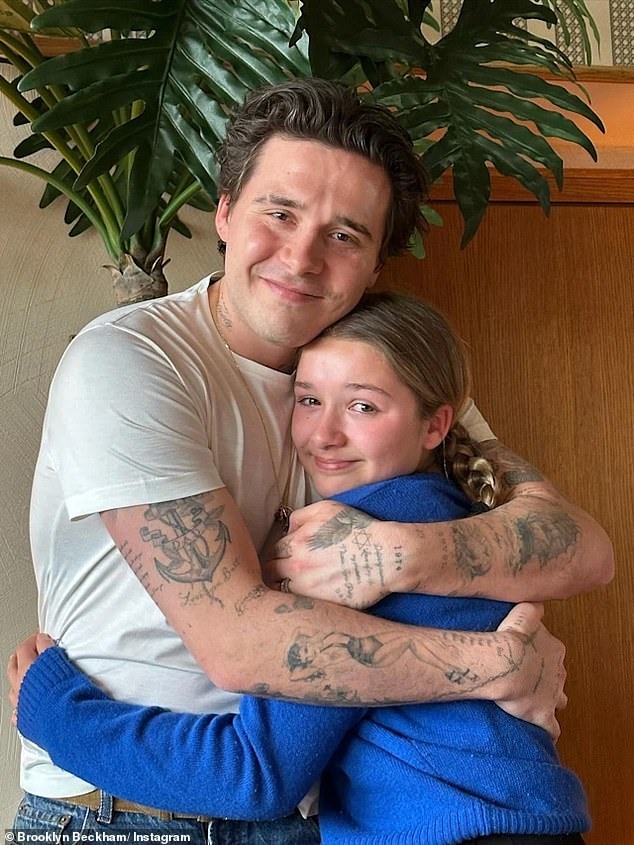 Con cả bất hiếu nhà Beckham nay