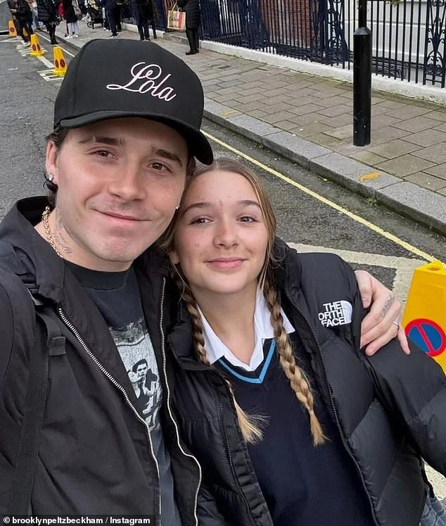 Dâu trưởng bất trị của Beckham giờ gây chiến đến cả em út Harper 13 tuổi, quyết khiến nhà chồng tan tác?- Ảnh 1.