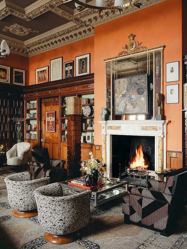 Bên trong nơi tổ chức tiệc cưới của ái nữ Steve Jobs và