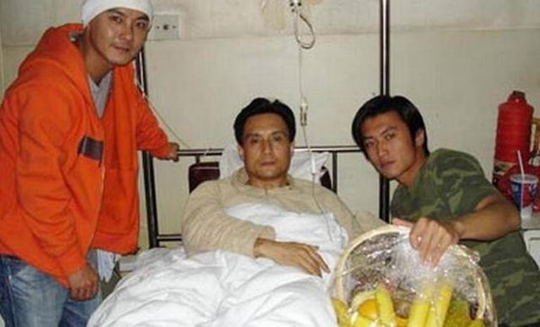 Thảm cảnh của mỹ nam đẹp nhất Tây Du Ký: Bị Tạ Đình Phong đánh nhập viện, 3 lần kết hôn 6 lần mất con- Ảnh 7.