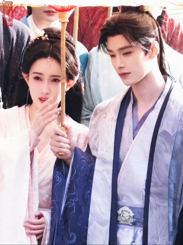 Thái tử đẹp vô địch Trung Quốc hiện tại: Nhan sắc khuynh đảo chúng sinh, cao sang quyền quý từ cốt cách- Ảnh 8.