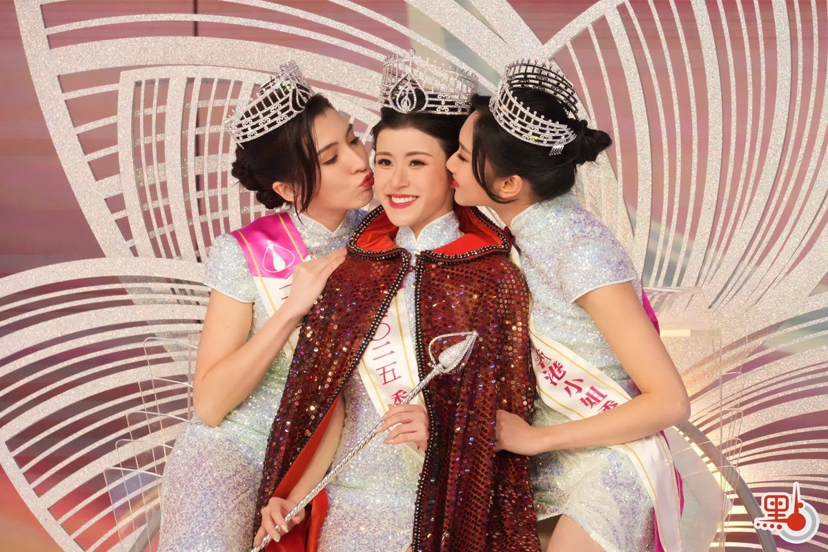 Cô gái cao 1,6 m đăng quang Hoa hậu Hong Kong 2025- Ảnh 3.