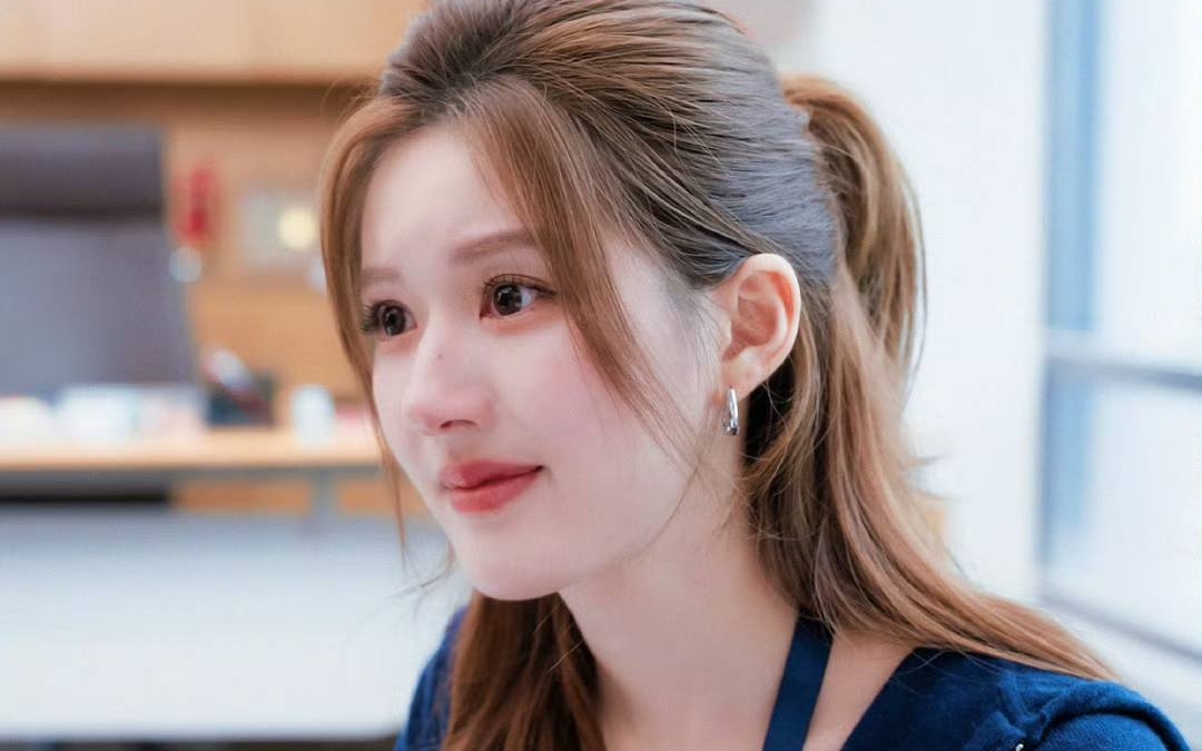 Mở mắt đúng cách là ngắm mỹ nhân này mỗi sáng: Vẻ đẹp lu mờ tất cả, lật tung từ điển không tìm nổi từ để khen- Ảnh 3.