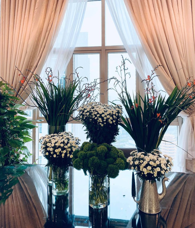 Nữ nghệ sĩ sở hữu penthouse 300m2 ở Quận 2, qua 1 lần đò, U50 vẫn bốc lửa, trẻ đẹp như 30- Ảnh 6. Nữ nghệ sĩ sở hữu penthouse 300m2 ở Quận 2, qua 1 lần đò, U50 vẫn bốc lửa, trẻ đẹp như 30- Ảnh 6.