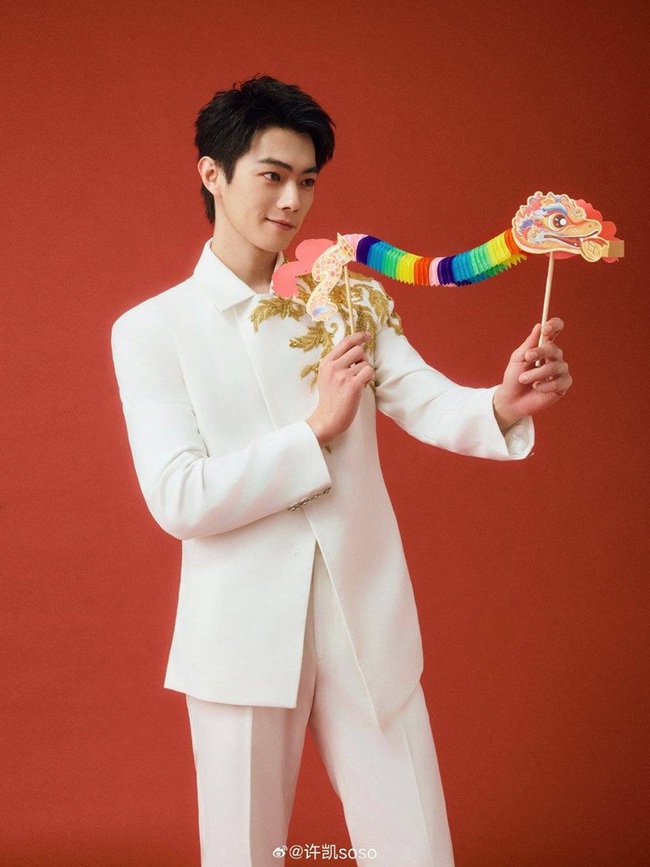 12-1738380813857587468084-1738382421735-17383824218441010206220 "Bạch mã hoàng tử" Hoa ngữ đẹp mê mẩn mùa Tết 2025, nhan sắc hoàn mỹ như tổng tài xé truyện bước ra 12 1738380813857587468084 1738382421735 17383824218441010206220