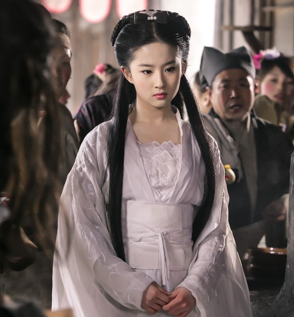 Lưu Diệc Phi 17 tuổi đẹp hết phần thiên hạ: Năm ấy xem mà tưởng tiên nữ giáng trần, sao hoàn mỹ như vậy được?- Ảnh 9. Lưu Diệc Phi 17 tuổi đẹp hết phần thiên hạ: Năm ấy xem mà tưởng tiên nữ giáng trần, sao hoàn mỹ như vậy được?- Ảnh 9.