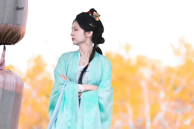 12-17471070876591967267312 "Tứ tiểu thư" đẹp nhất Trung Quốc hiện tại: Mỹ nhân cổ trang xứng đáng phong thần, nhan sắc lẫn phối đồ đều mướt mắt 12 17471070876591967267312