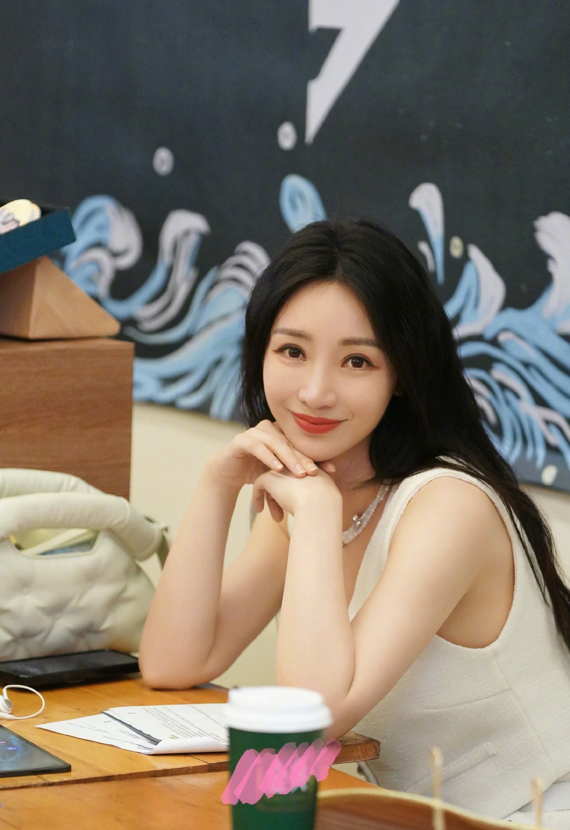 Mỹ nhân sở hữu body bốc lửa nhất showbiz nhưng không ai muốn cưới- Ảnh 5.