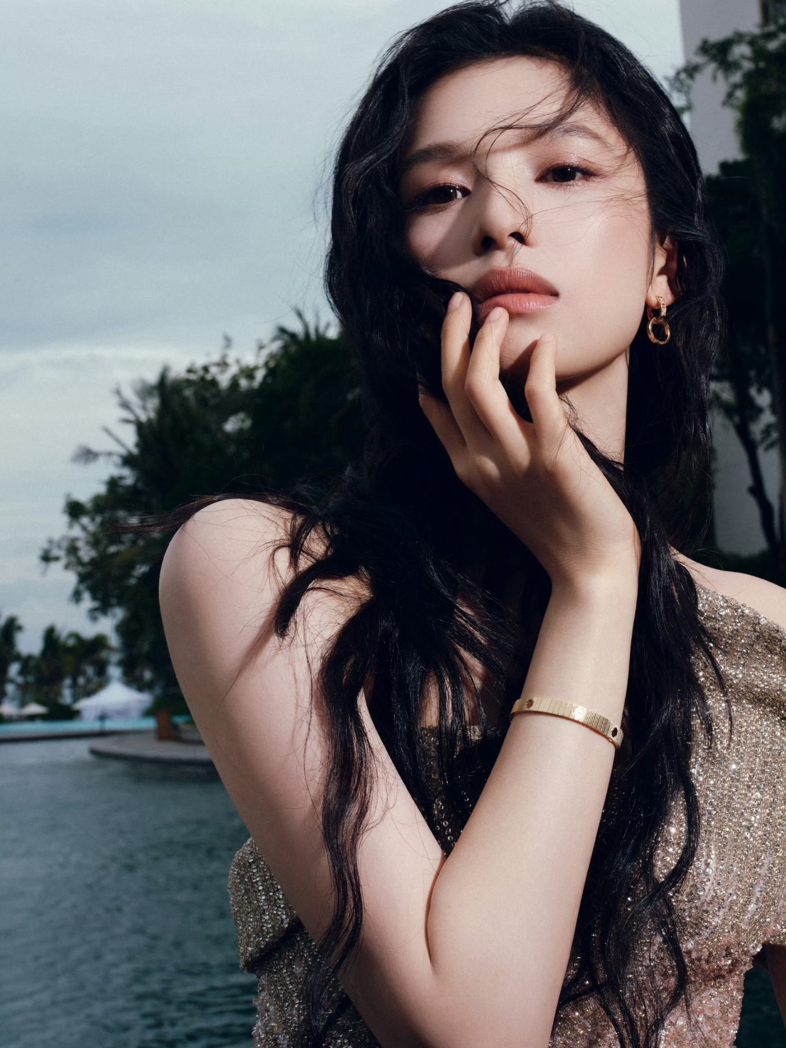 Ai photoshop cho công chúa showbiz mau bước ra xin lỗi khán giả: Visual đúng chuẩn cú lừa, không thể tin cùng 1 người- Ảnh 1.