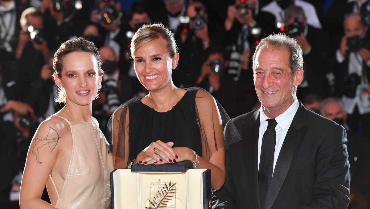 Phim 18+ gây sốc nhất thập kỷ: Cảnh nóng nặng đô chưa từng thấy, khán giả ngất xỉu tại rạp- Ảnh 4.