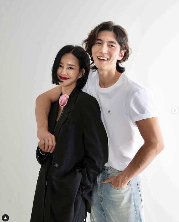 Cặp đôi diễn viên ra thông báo dậy sóng sau cú sốc sảy thai và thời gian dài chữa vô sinh- Ảnh 3. Cặp đôi diễn viên ra thông báo dậy sóng sau cú sốc sảy thai và thời gian dài chữa vô sinh- Ảnh 3.