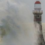 Dành 12 tiếng để chụp 4.000 bức ảnh ở biển, người đàn ông hãi hùng khi phóng to một tấm hình lên: “Chuyện gì đang xảy ra vậy?” 1288012436d59c59e f1e3 4dd9 8f02 766d441f21c4 1744960409580623227440 1744960934351 1744960934462258238497 0 0 641 1024 crop 1744960955664910746642jpg