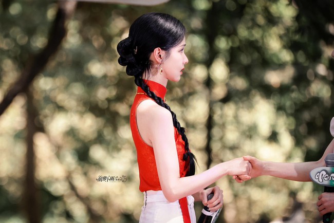 Mỹ nhân Trung Quốc tuyên truyền phim mới mà đẹp chấn động: Quốc sắc thiên hương, bạch nguyệt quang trong truyền thuyết- Ảnh 12.