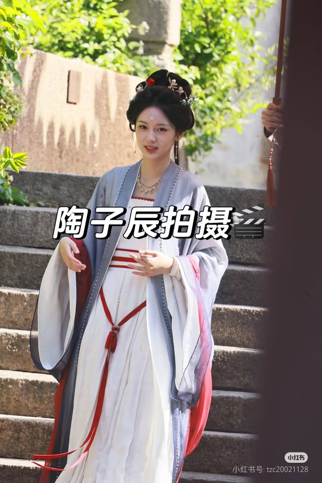 13-1747107398341987270153 "Tứ tiểu thư" đẹp nhất Trung Quốc hiện tại: Mỹ nhân cổ trang xứng đáng phong thần, nhan sắc lẫn phối đồ đều mướt mắt 13 1747107398341987270153