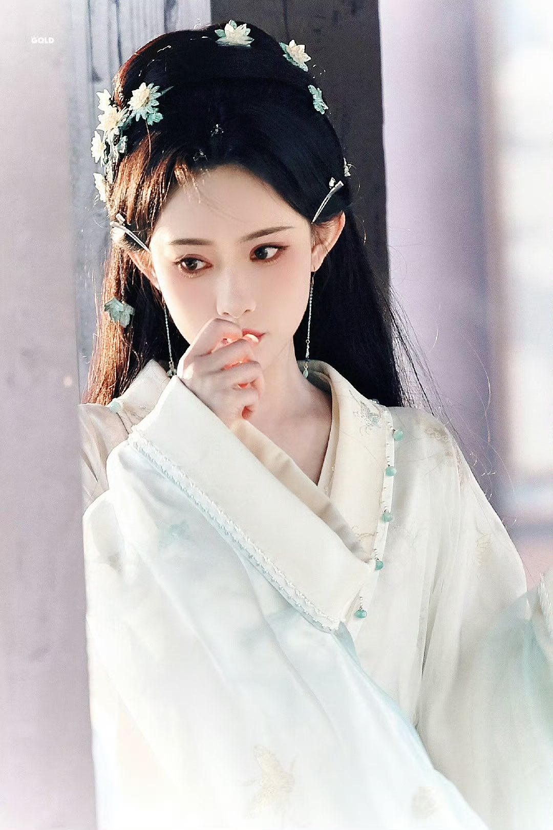 Quận chúa Trung Quốc đẹp nhất trước giờ: Visual quốc sắc thiên hương, hội chị em ngắm xong cũng muốn bẻ cong giới tính- Ảnh 5. Quận chúa Trung Quốc đẹp nhất trước giờ: Visual quốc sắc thiên hương, hội chị em ngắm xong cũng muốn bẻ cong giới tính- Ảnh 5.