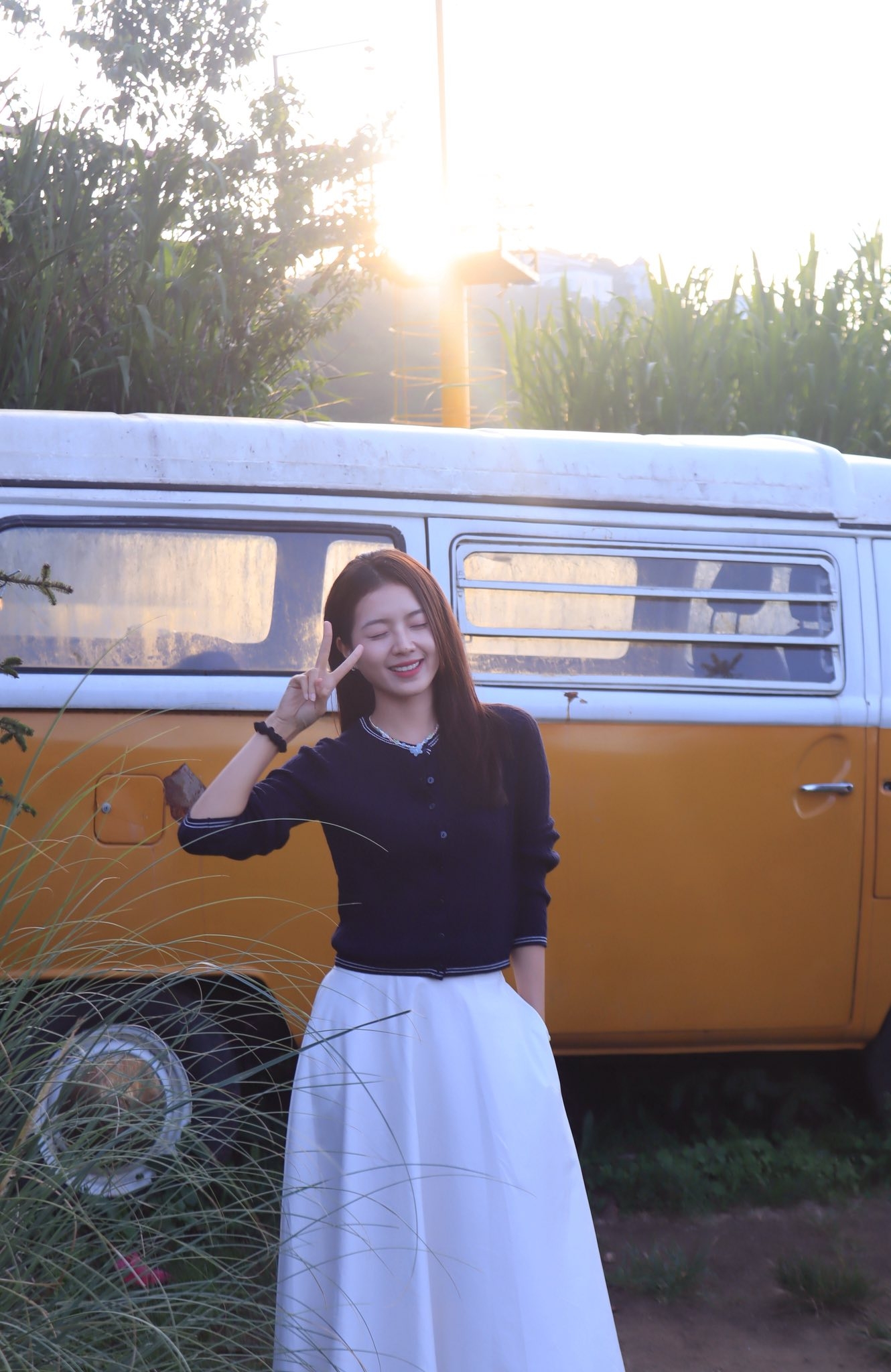 Việt Nam có 1 mỹ nhân giống cả tá sao Trung Quốc: Đẹp tựa Lưu Diệc Phi, hao hao Vương Sở Nhiên, ăn đứt Lý Thấm- Ảnh 13.