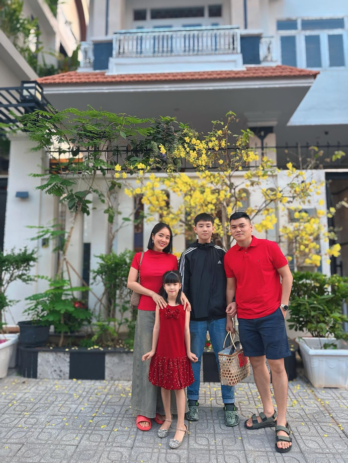 Con gái nhỏ nói một câu khiến Lê Phương nghẹn ngào: Ai làm mẹ cũng sẽ hiểu cảm giác này- Ảnh 2.