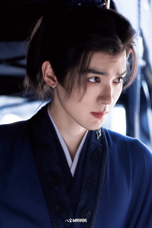 Thống soái đẹp nhất Trung Quốc hiện tại: Visual tuyệt mỹ khiến hội chị em rạo rực, vướng 7749 drama fan vẫn mê bất chấp- Ảnh 15.